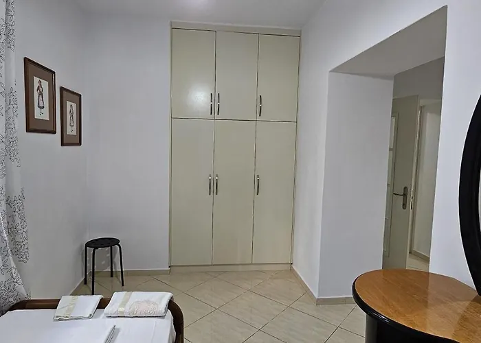 Lemon Tree Apartment